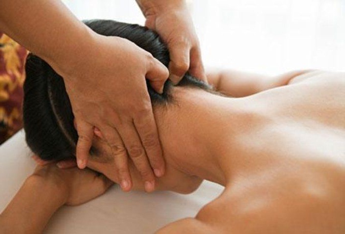 Что такое точечный массаж спины